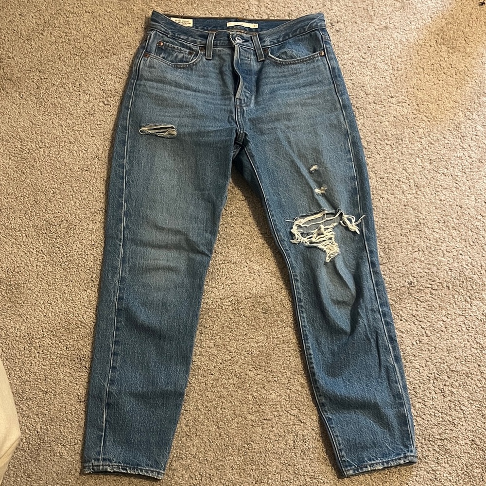 Levi’s Wedgie Distressed Jeans